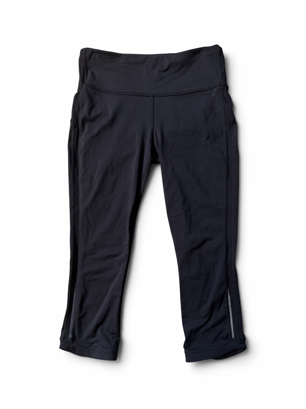 LULULEMON Black Cropped Leggings Mesh Detail Size 8